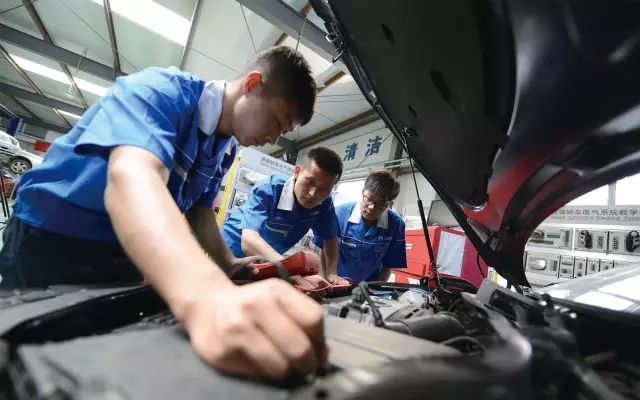 2017年機(jī)動(dòng)車維修水平考試報(bào)名啦！這3點(diǎn)新變化你一定要知道